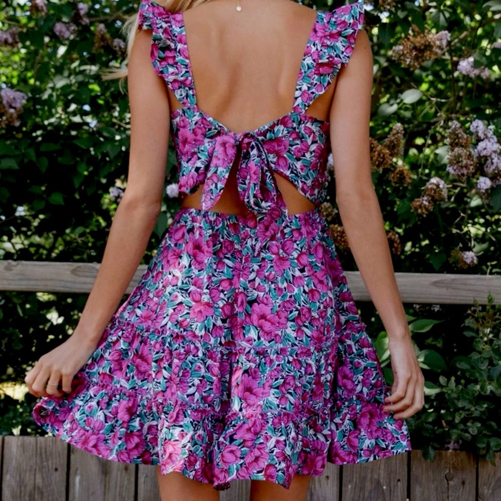 NWOT Floral Mini Dress